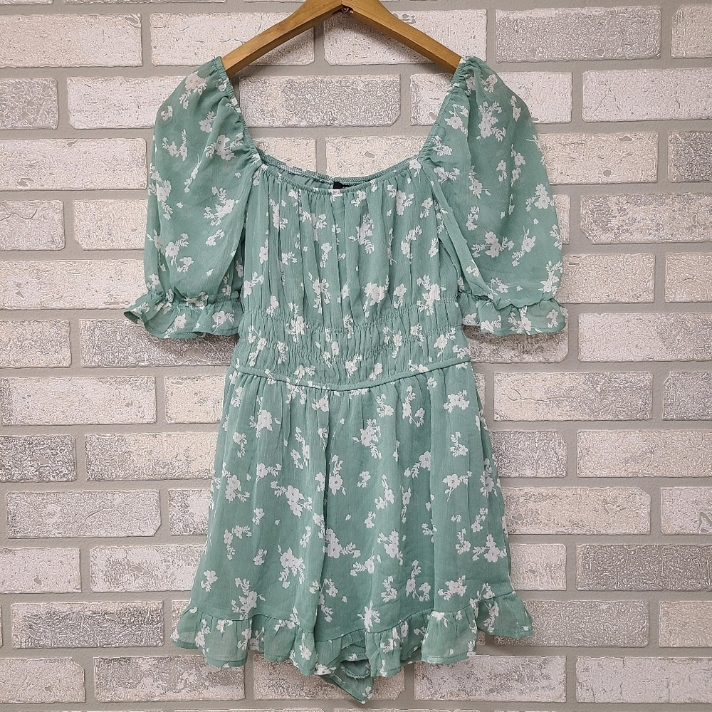 Trixxi Floral Print Short Sleeve Romper Green White Size XS